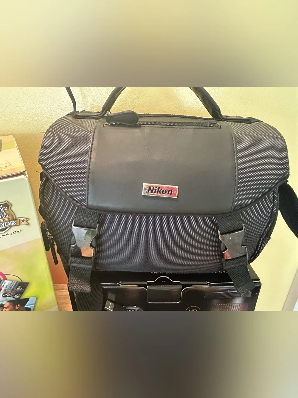 Nikon DSLR Camera Kit in Black D3400